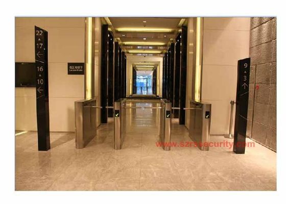 Αυτόματη περιστροφική πύλη τηλεχειρισμού RFID τοπ βαθμού πτώσης εμποδίων βραχιόνων