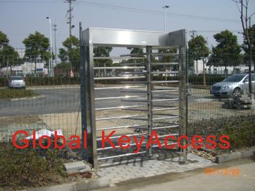 Υπαίθριο αντι Tailgate και αντι αντίστροφη πλάτη 1 πάροδος 2 πάροδος 3 περιστροφικών πυλών ύψους πρόσβασης πλήρες πάροδος